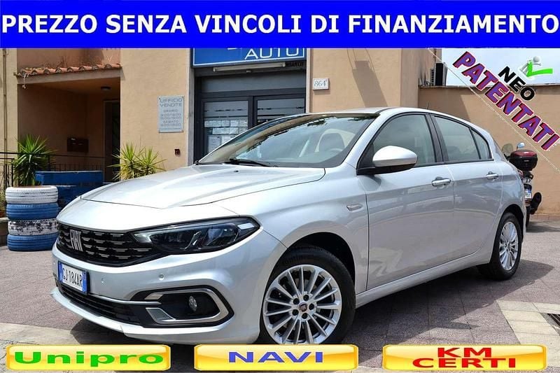 Argento Usata 2022 Fiat Tipo Tre volumi | 13.990 € (Buon prezzo) - Immagine 1/4