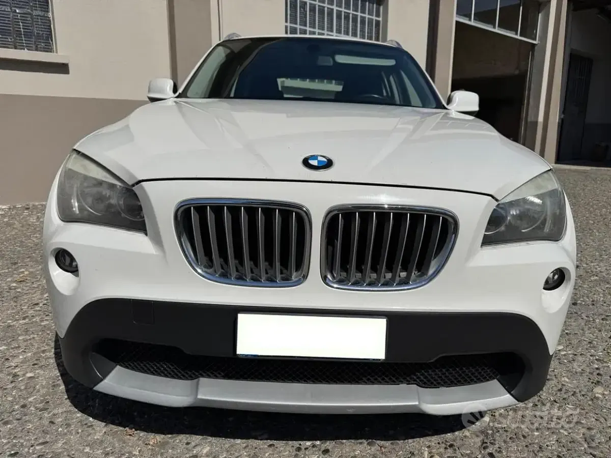 Usata BMW X1 143 CV (105 kW) 2012 Bianco SUV