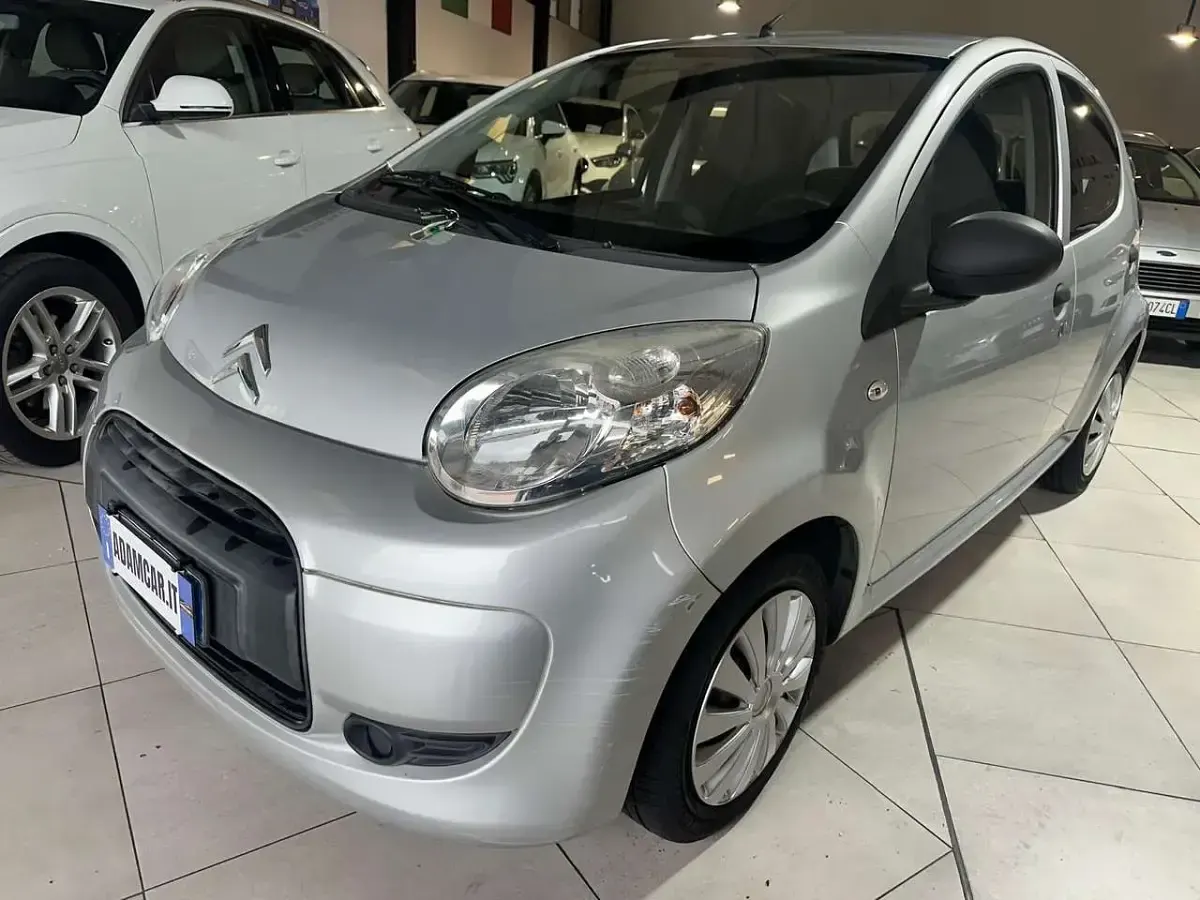 Usata Citroën C1 68 CV (50 kW) 2010 Argento Utilitaria