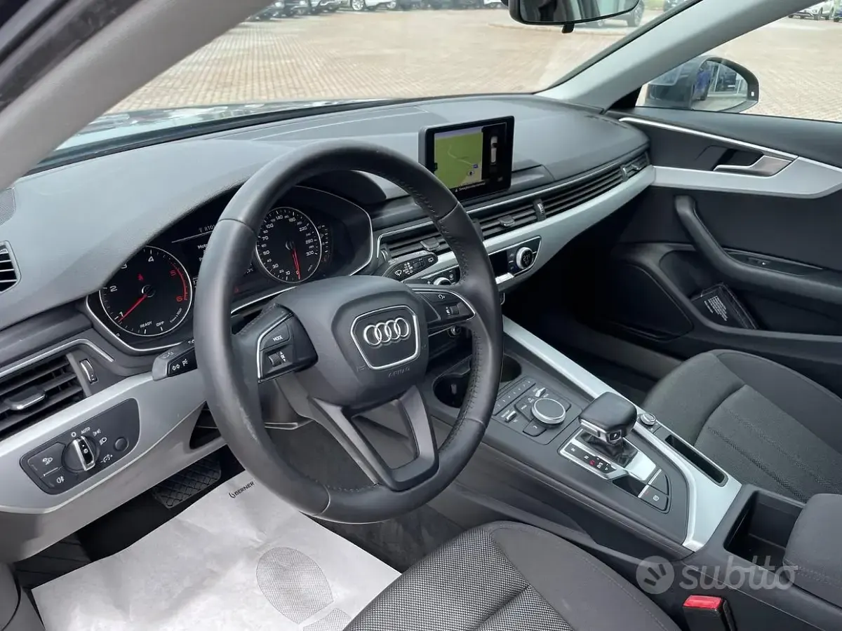 Usata Audi A4 Business 150 CV (110 kW) 2017 Station wagon