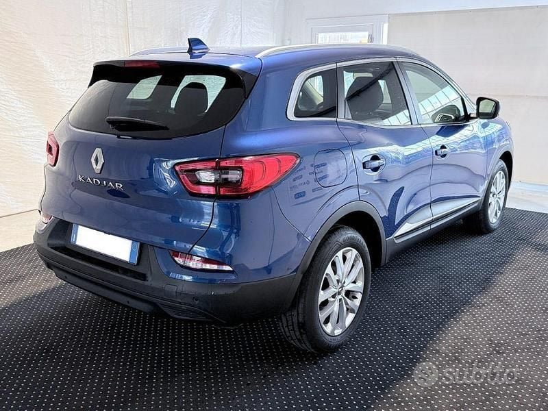 Usata Renault Kadjar Business 116 CV (85 kW) 2022 Blu metallizzato SUV