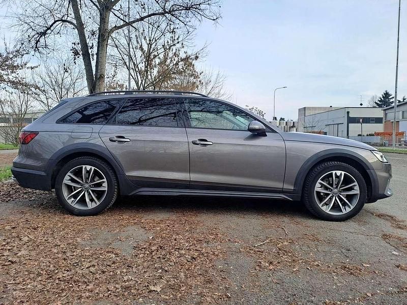 Usata Audi A4 Allroad Ambiente 190 CV (139 kW) 2019 Grigio Station wagon