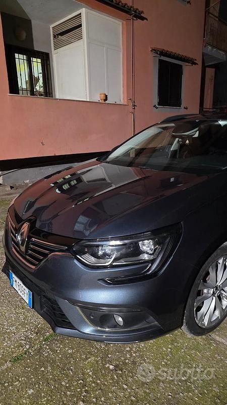 Usata Renault Mégane GrandTour 110 CV (80 kW) 2017 Grigio Station wagon
