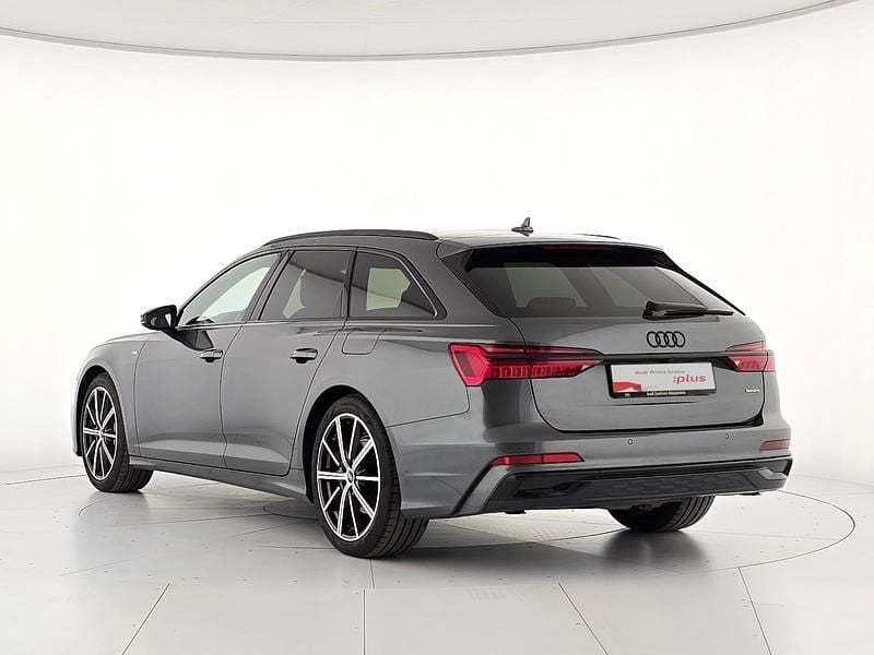 Usata Audi A6 S-Line 299 CV (219 kW) 2024 Grigio daytona perlato Station wagon