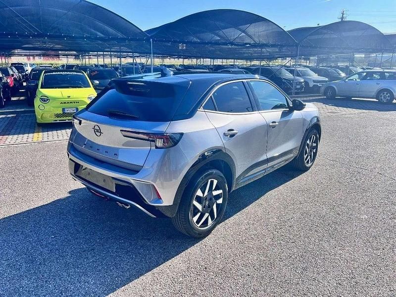 Nuova Opel Mokka 136 CV (100 kW) 2025 Grigio medio SUV