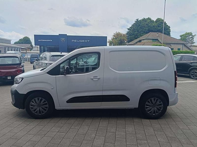 Nuova Peugeot Partner 84 CV (61 kW) 2025 Kaolin white Monovolume