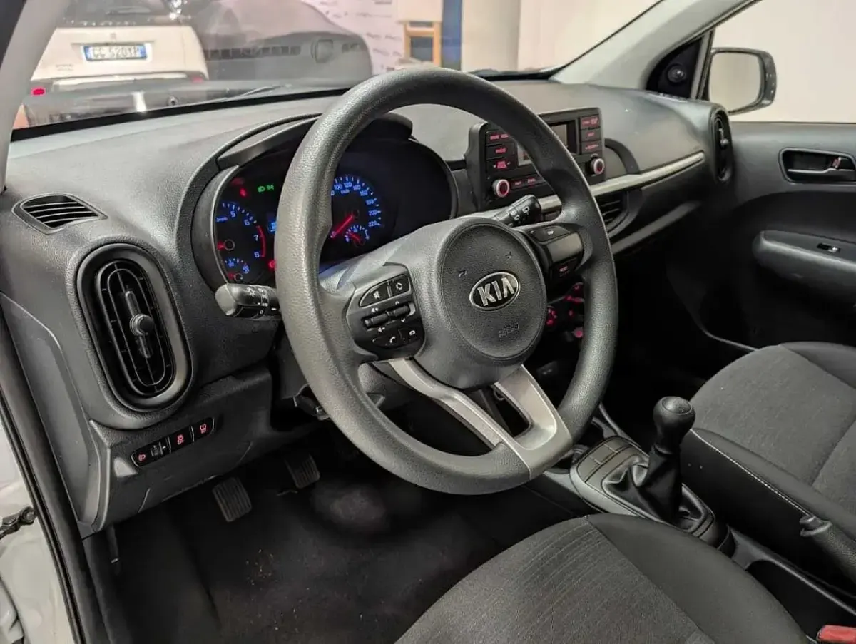 Usata Kia Picanto Urban 67 CV (49 kW) 2021 Bianco Utilitaria