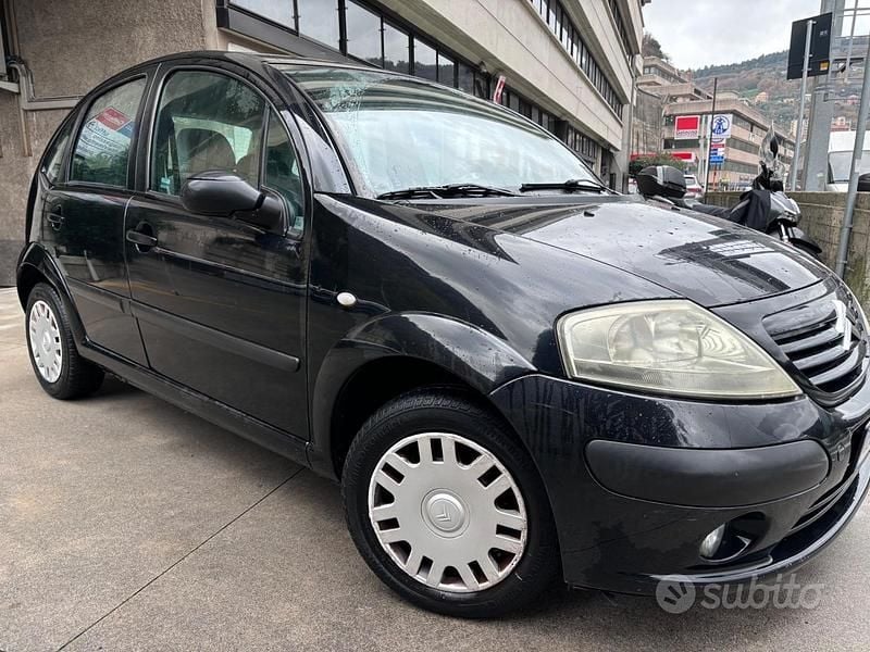 Usata Citroën C3 Exclusive 70 CV (51 kW) 2005 Nero Berlina