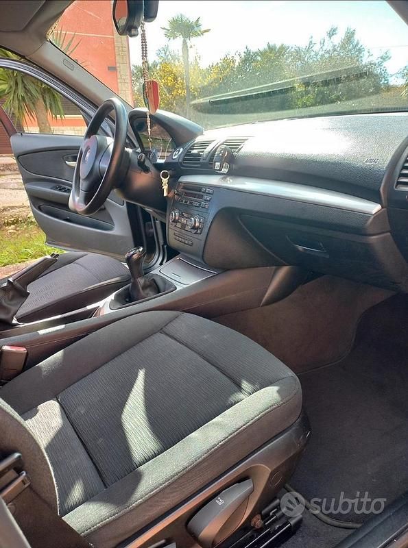 Usata BMW 120 2007 Grigio Utilitaria