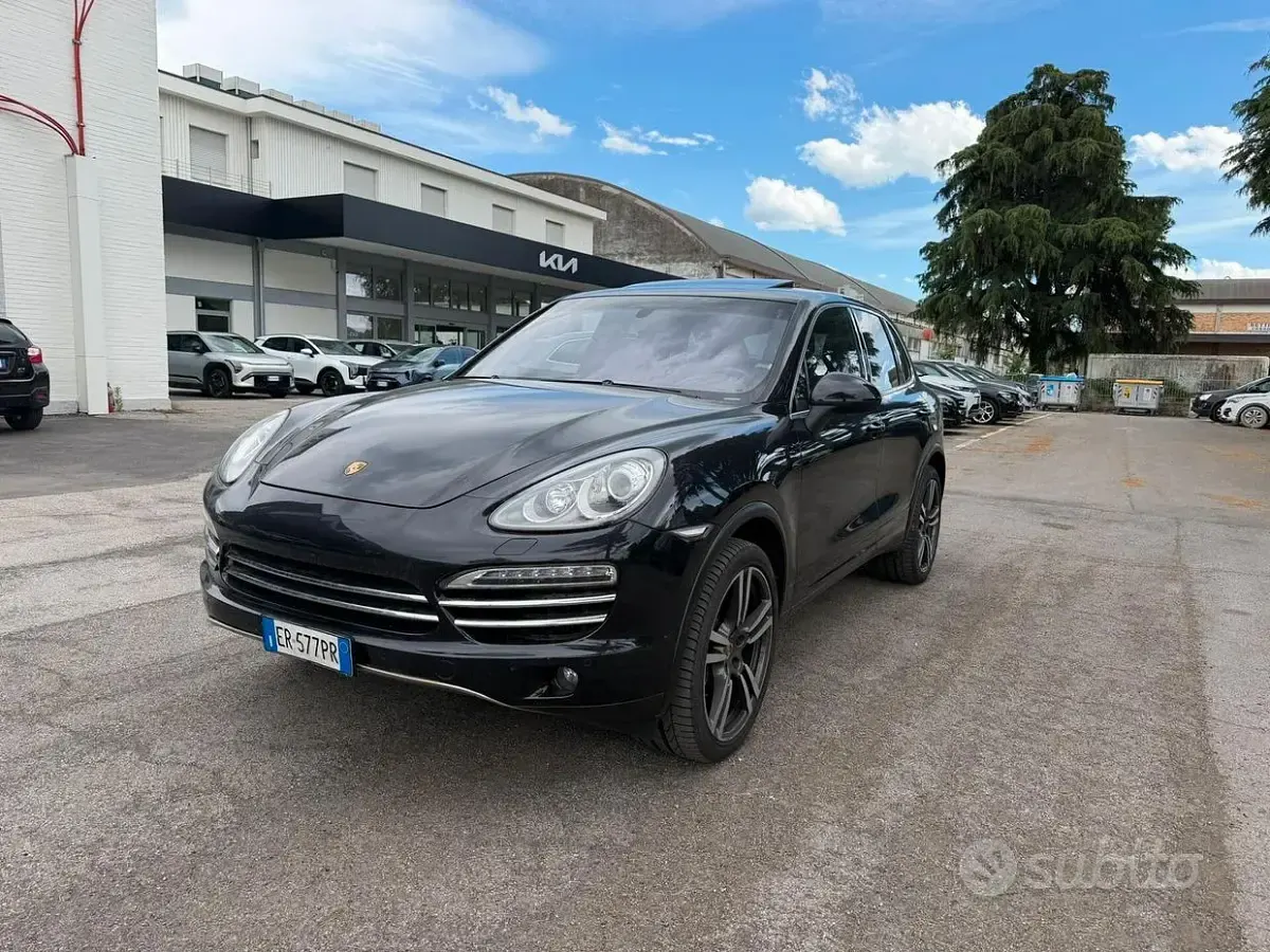 Usata Porsche Cayenne 245 CV (180 kW) 2013 Nero SUV