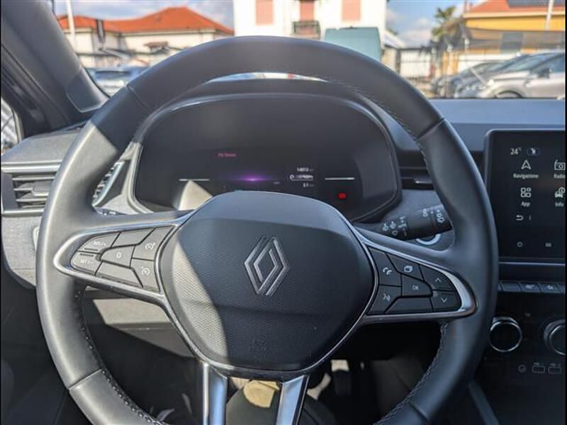 Usata Renault Clio V Techno 91 CV (66 kW) 2025 Nero Utilitaria