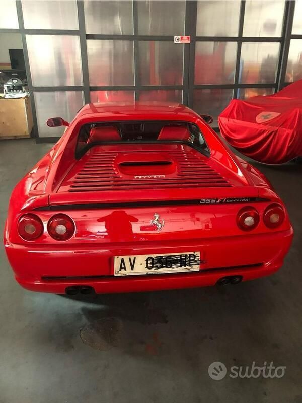 Usata Ferrari F355 381 CV (280 kW) 1998 Rosso Coupé
