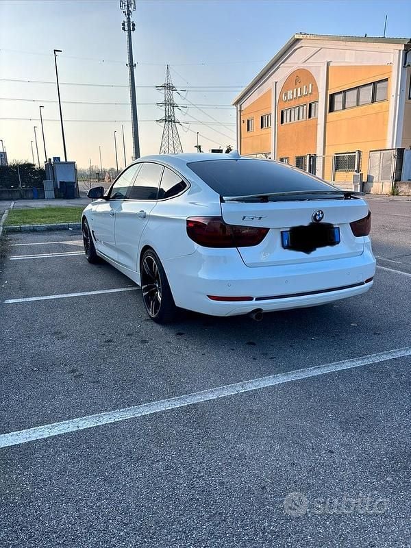 Usata BMW 320 Gran Turismo Comfort Edition 2013 Bianco Coupé