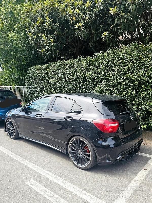 Usata Mercedes A200 AMG line 156 CV (114 kW) 2015 Nero Berlina
