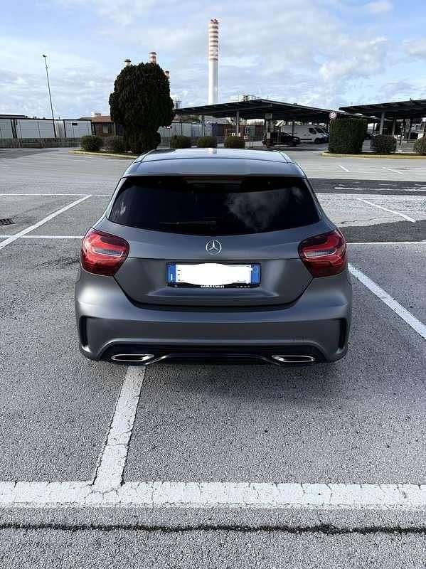 Usata Mercedes A180 AMG 109 CV (80 kW) 2018 Berlina