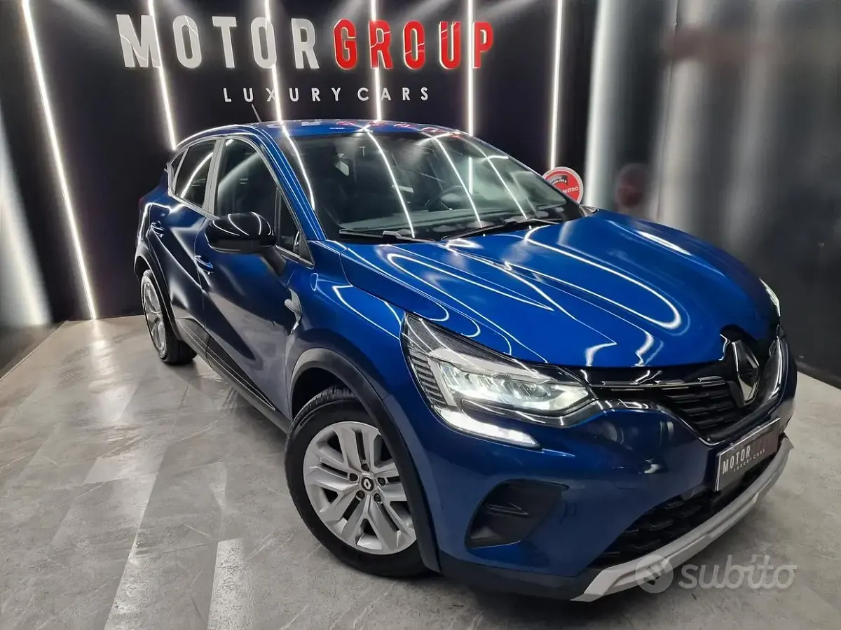 Usata Renault Captur Intens 92 CV (67 kW) 2022 Bluazzurro SUV