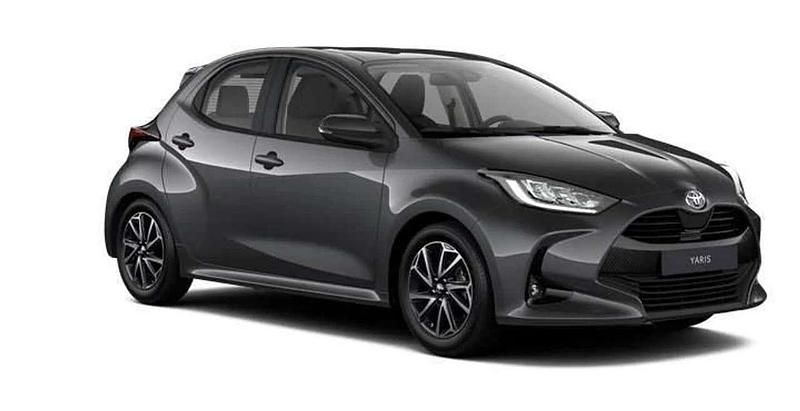 Nuova Toyota Yaris Hybrid Lounge 131 CV (96 kW) 2025 Grigio Utilitaria