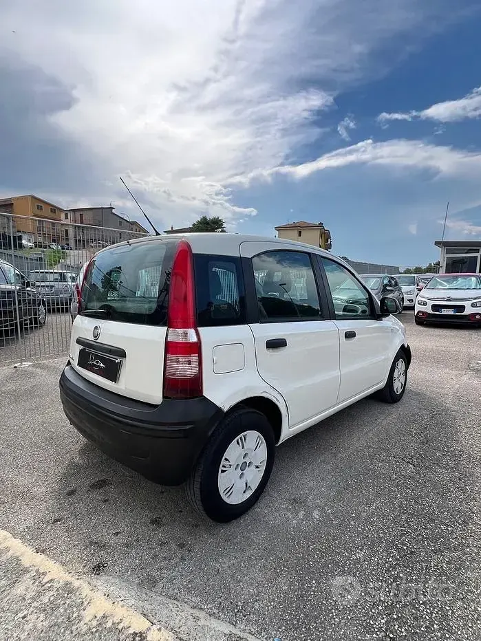 Usata Fiat Panda Active 54 CV (39 kW) 2009 Bianco Utilitaria