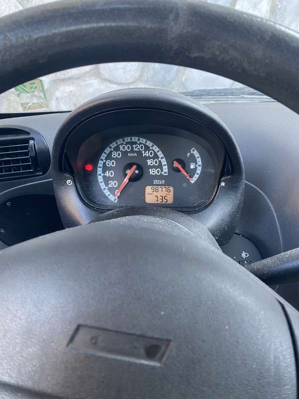 Usata 2001 Fiat Seicento Comfort Due volumi | 1250 € (Ottimo prezzo) - Immagine 1/4