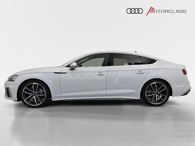 Usata Audi A5 Sportback S-Line 163 CV (119 kW) 2023 Bianco ghiaccio metallizzato Utilitaria