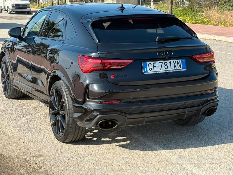Usata Audi RS Q3 400 CV (294 kW) 2021 Nero SUV