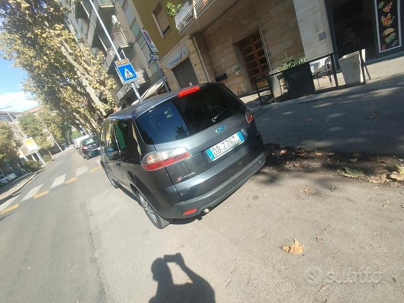 Usata Ford S-MAX S 2006 Grigio Monovolume