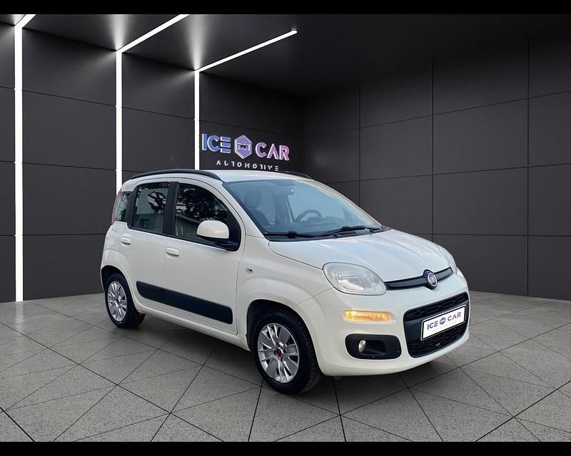 Usata Fiat Panda Lounge 69 CV (50 kW) 2017 Bianco Berlina