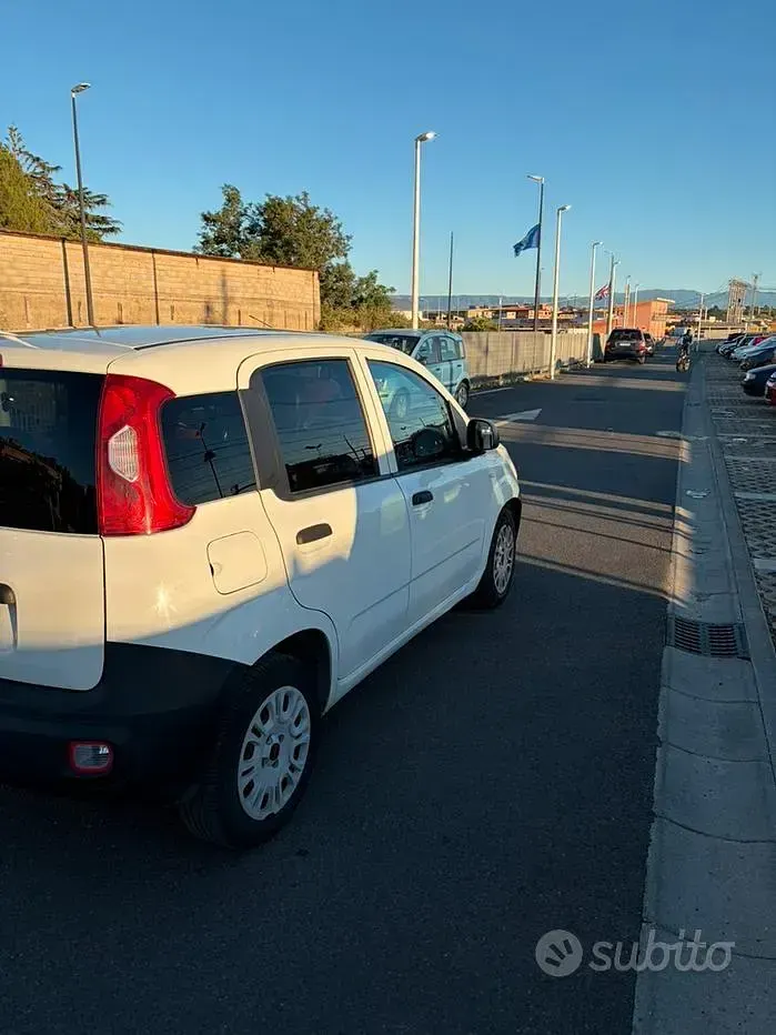 Usata Fiat Panda 80 CV (58 kW) 2015 Bianco Utilitaria