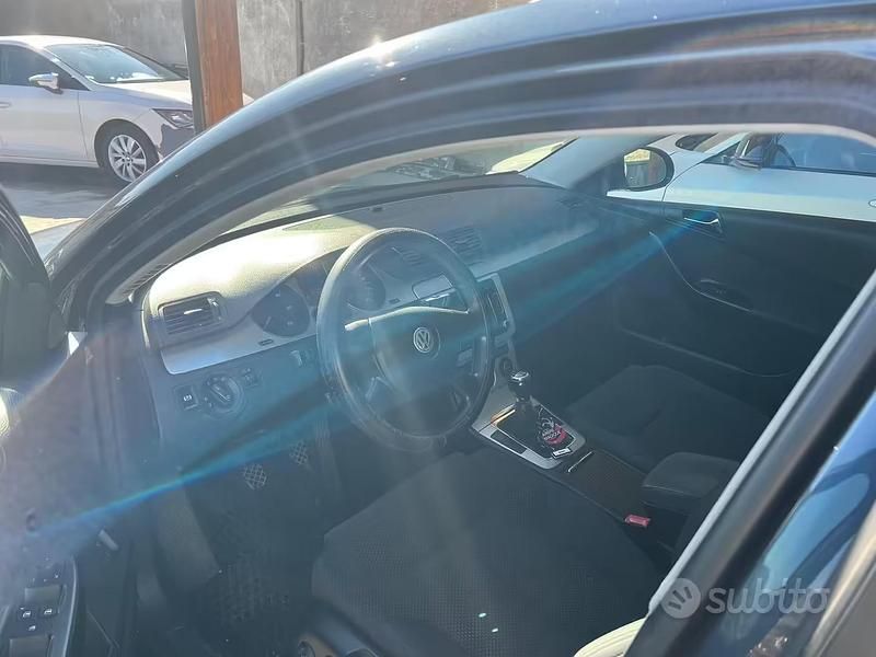 Usata VW Passat 2007 Blu Station wagon