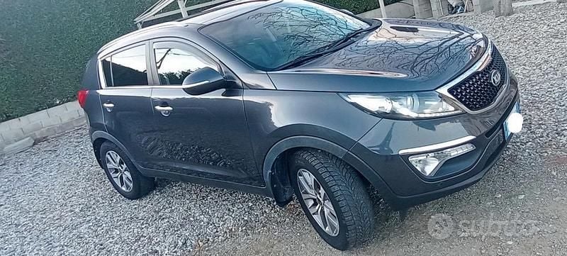 Usata Kia Sportage 116 CV (85 kW) 2016 Grigio SUV