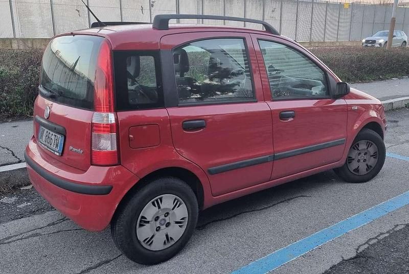 Usata Fiat Panda 60 CV (44 kW) 2007 Utilitaria