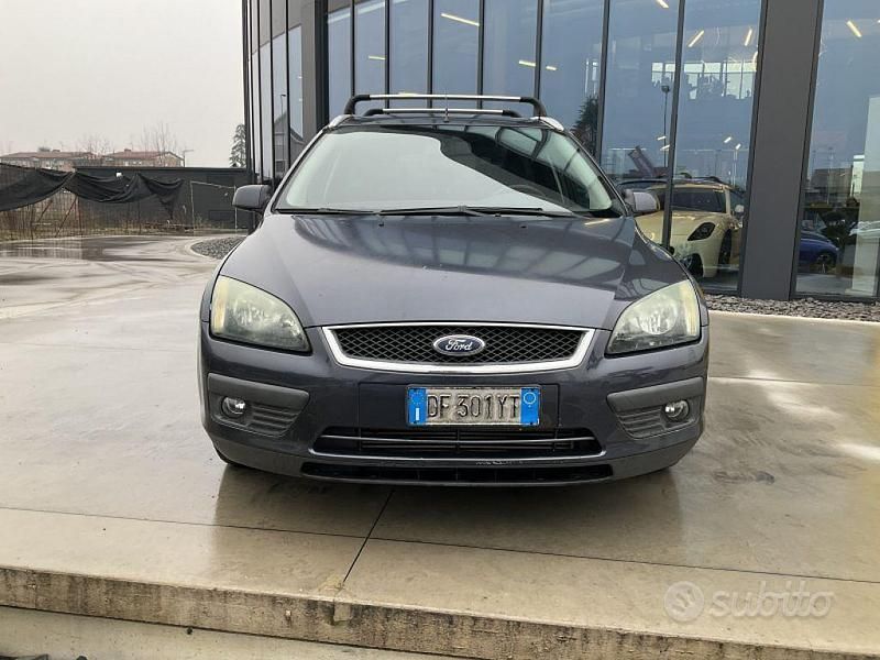 Usata Ford Focus S 90 CV (66 kW) 2007 Grigio Station wagon