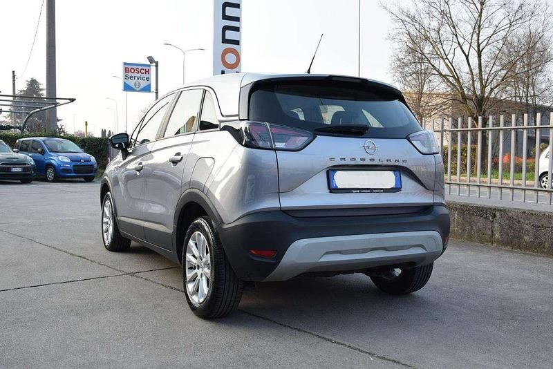 Usata Opel Crossland X Elegance 120 CV (88 kW) 2023 Grigio metallizzato SUV