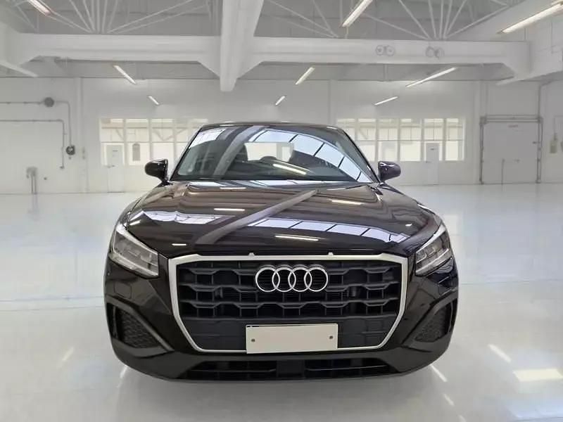 Usata Audi Q2 110 CV (80 kW) 2023 Nero SUV