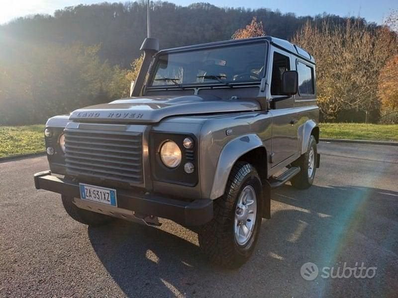 Usata Land Rover Defender SE 122 CV (89 kW) 2008 Grigio SUV