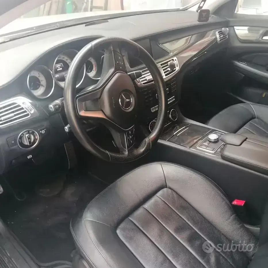 Usata Mercedes CLS350 2013 Grigio Coupé