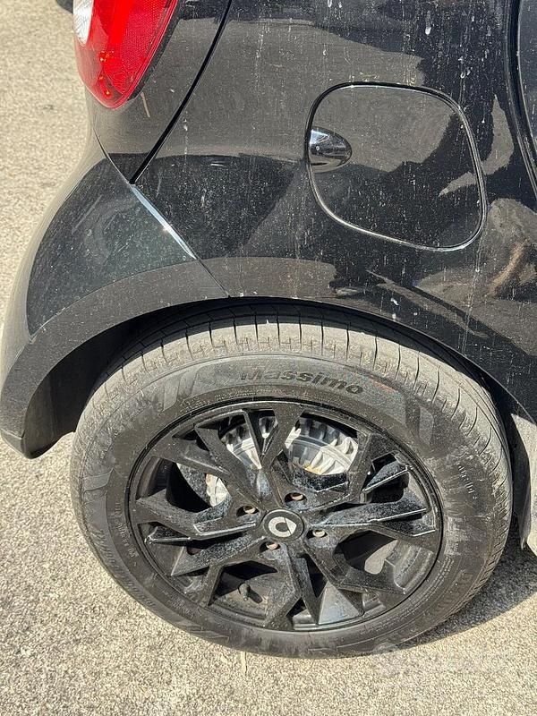 Usata Smart ForTwo Coupé 75 CV (55 kW) 2019 Nero Coupé