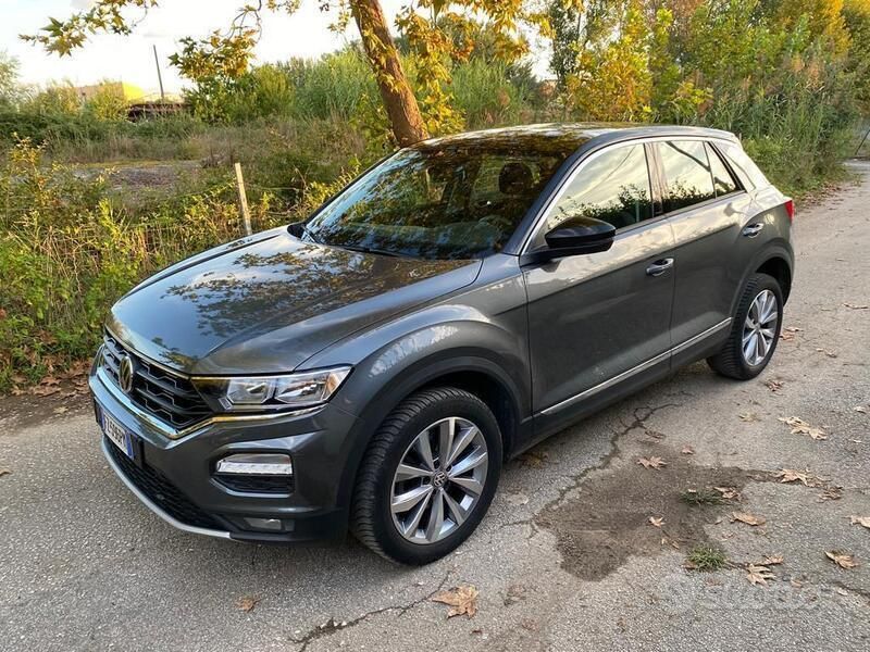 Usata 2020 VW T-Roc SUV | 16.800 € (Buon prezzo) - Immagine 1/4