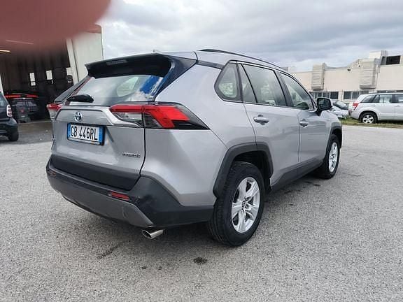 Usata Toyota RAV4 Hybrid Active 218 CV (160 kW) 2020 Grigio SUV