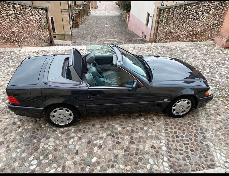 Usata Mercedes SL300 1990 Nero Cabrio