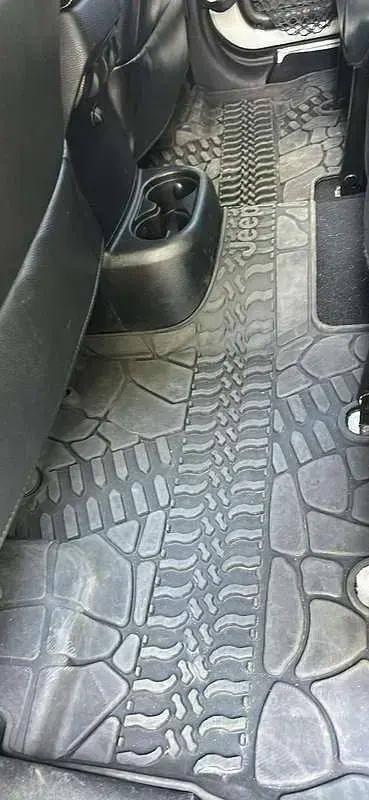 Usata Jeep Wrangler Rubicon 200 CV (147 kW) 2014 Bianco SUV