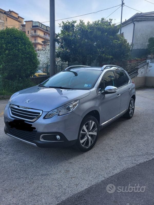 Grigio Usata 2016 Peugeot 2008 SUV | 9500 € (Super prezzo) - Immagine 1/4