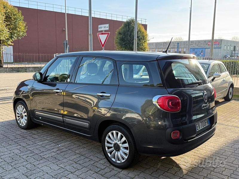 Usata Fiat 500L Lounge 105 CV (77 kW) 2014 Nero Monovolume