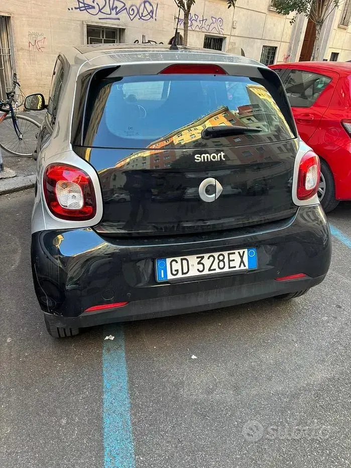 Usata Smart ForFour Passion 71 CV (52 kW) 2019 Utilitaria