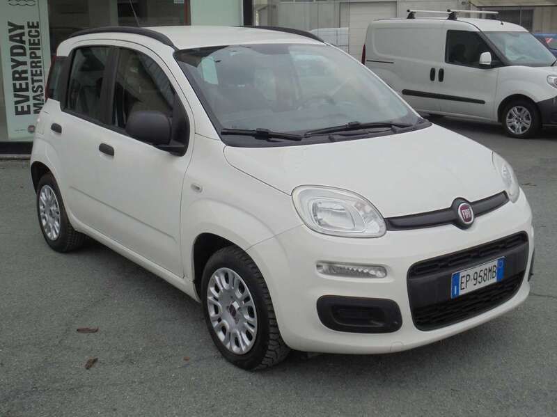 Usata Fiat Panda Easy 75 CV (55 kW) 2012 Bianco Utilitaria