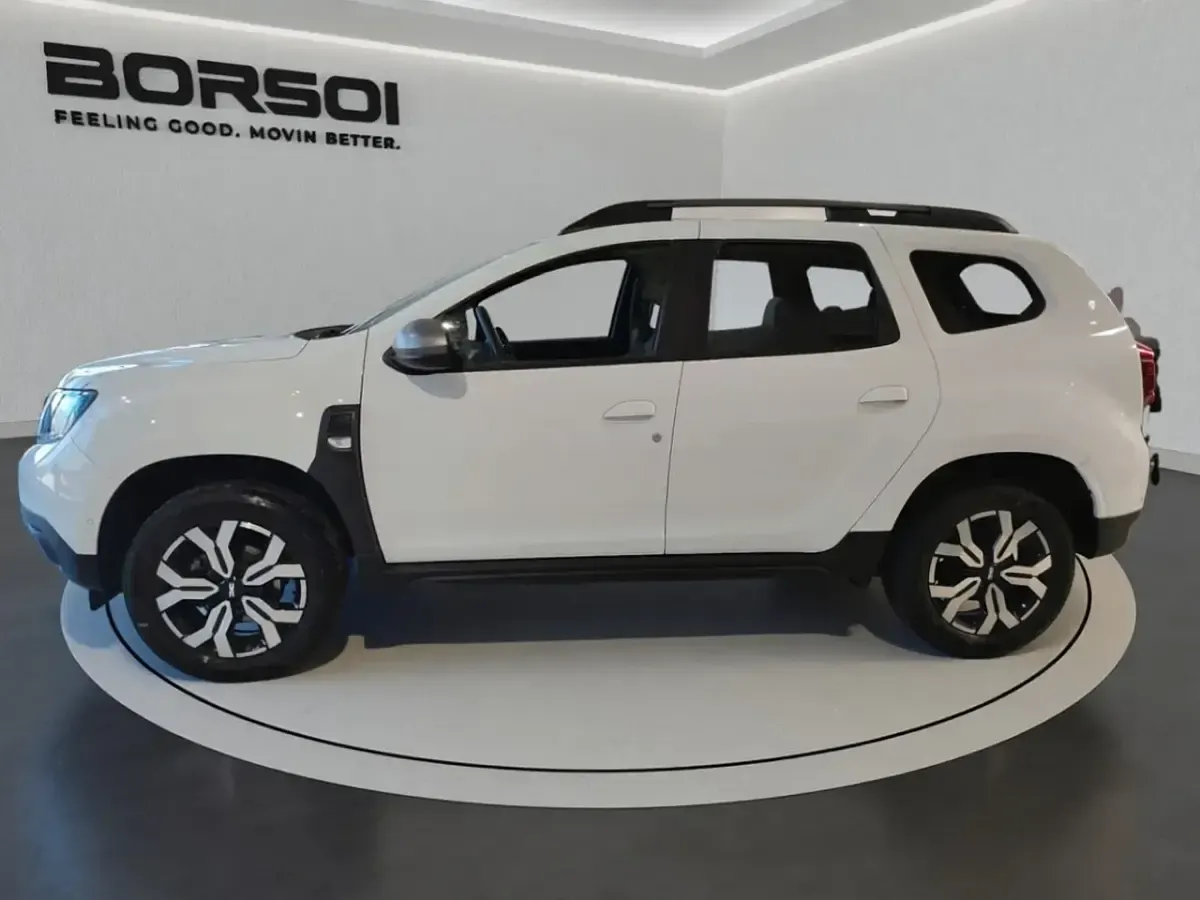 Usata Dacia Duster Journey 101 CV (74 kW) 2023 Bianco ghiaccio SUV