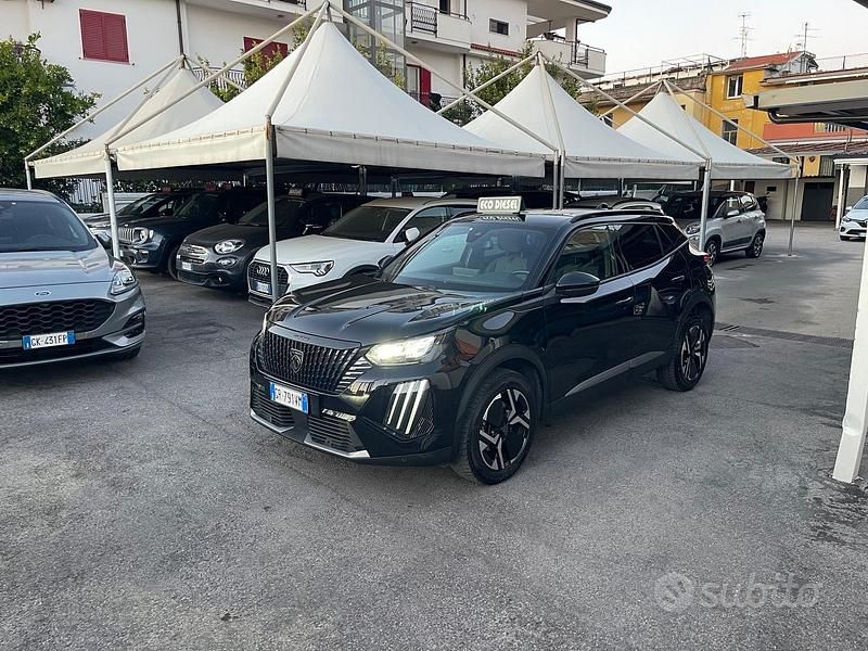 Usata Peugeot 2008 Allure 130 CV (95 kW) 2023 Nero SUV