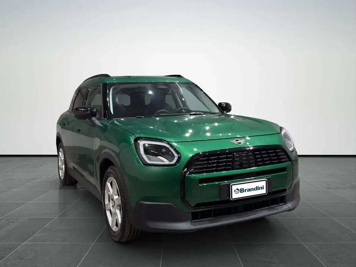 Usata Mini Countryman Classic 163 CV (119 kW) 2024 British racing green met. SUV
