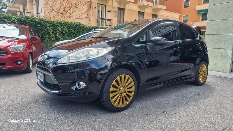Usata Ford Fiesta Titanium 68 CV (50 kW) 2008 Utilitaria
