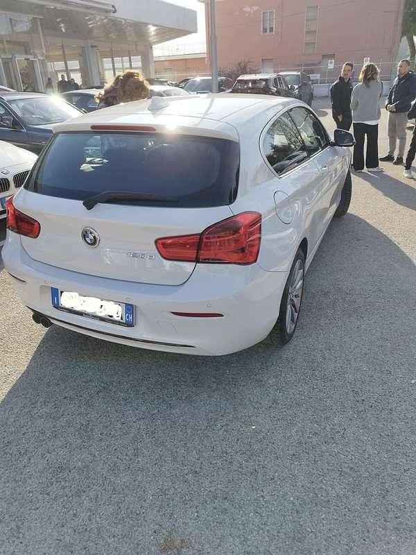 Usata BMW 120 Advantage 190 CV (139 kW) 2019 Utilitaria